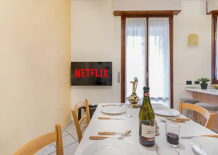 Apartament Drake's Royal - Centre & Train Station